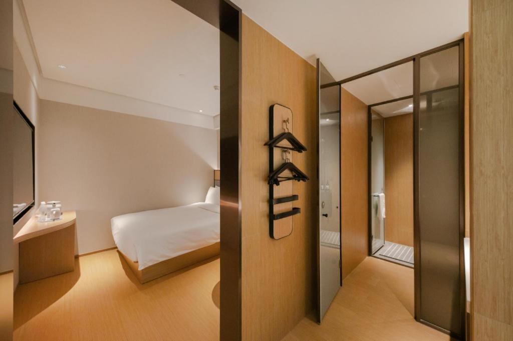 Hotel Ji Yuegezhuang Bridge 3*